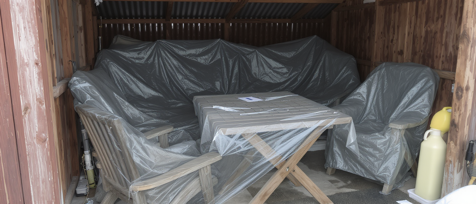 découvrez nos conseils pratiques pour protéger vos meubles de jardin de la décoloration due au soleil et aux intempéries. préservez l'éclat de votre mobilier extérieur plus longtemps avec des astuces efficaces et simples à appliquer.