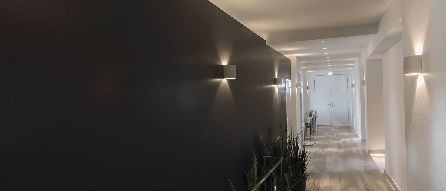 découvrez nos conseils et astuces pour rénover un couloir sombre et le transformer en un espace lumineux, accueillant et moderne. idées déco, couleurs et aménagements pour un couloir plein de clarté !