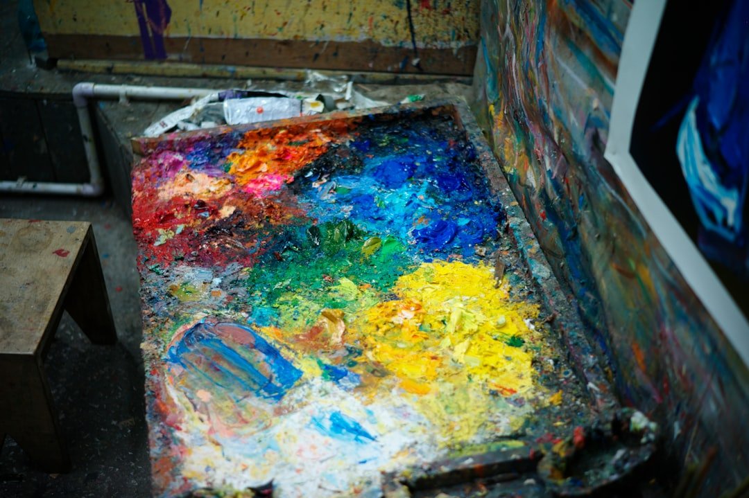 découvrez les différents types de finitions de peinture pour sublimer vos surfaces : mate, satinée, brillante et plus encore. trouvez la finition idéale pour votre projet déco.