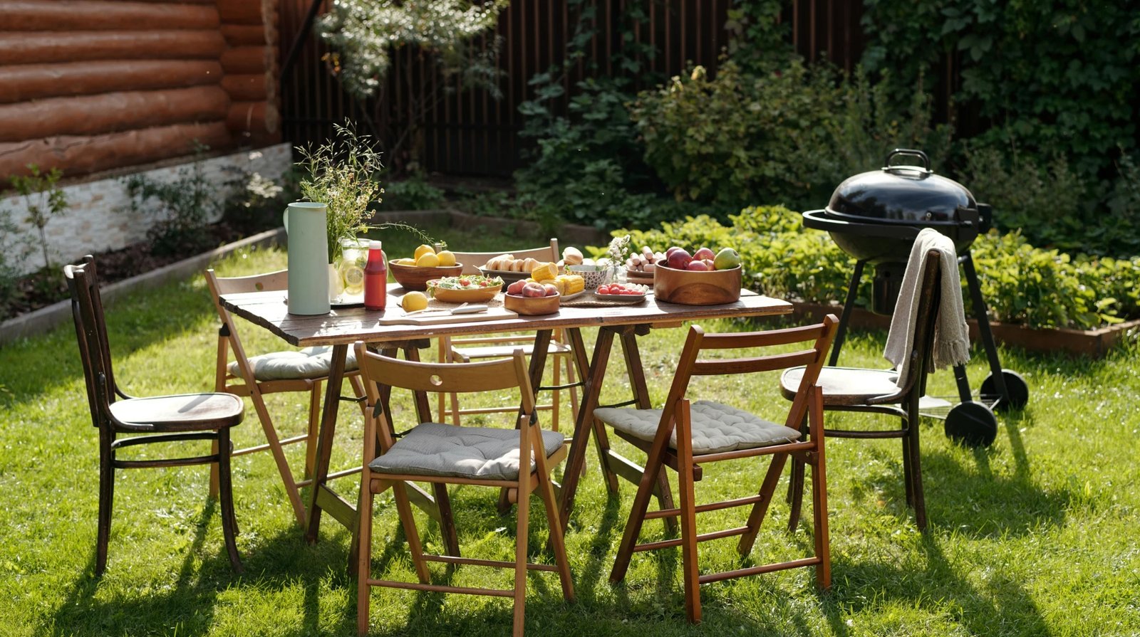 Top 5 des indispensables pour votre salon de jardin en 2026
