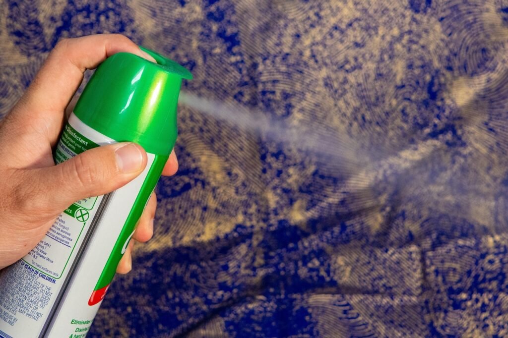 Alcool ménager : utilisations, précautions et alternatives